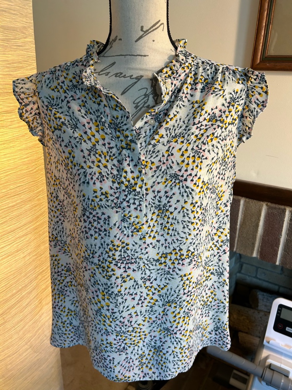 LOFT White Sleeveless Ruffle Henley Top with Yellow and Navy Floral Dots
